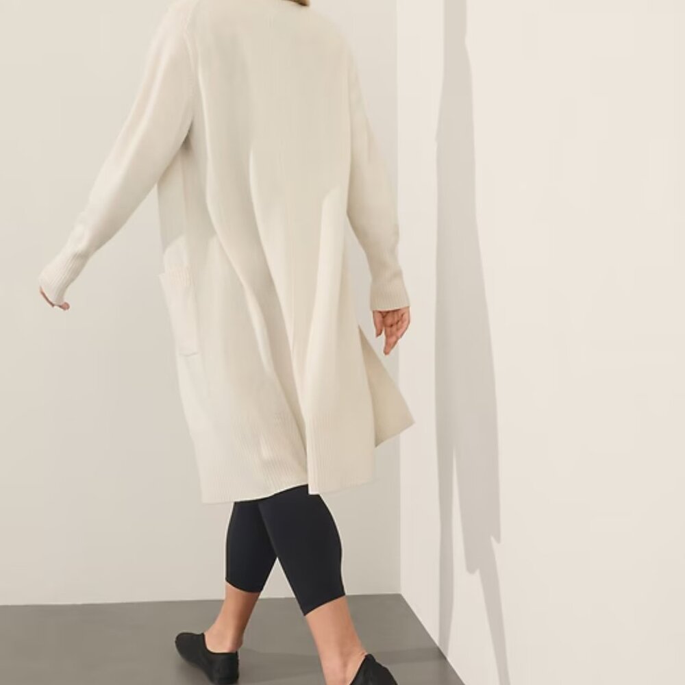 Athleta Alpine Spirit Wrap Ivory Cardigan Duster Medium Wool/Cashmere 882542-02 - Picture 4 of 11